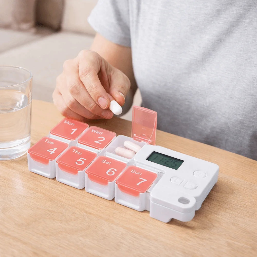 Medicine Reminder Large Capacity Smart Pill Case Reminder 7 Lattice Weekly Pill Organizer Colorful Drug Container Daily Medicine